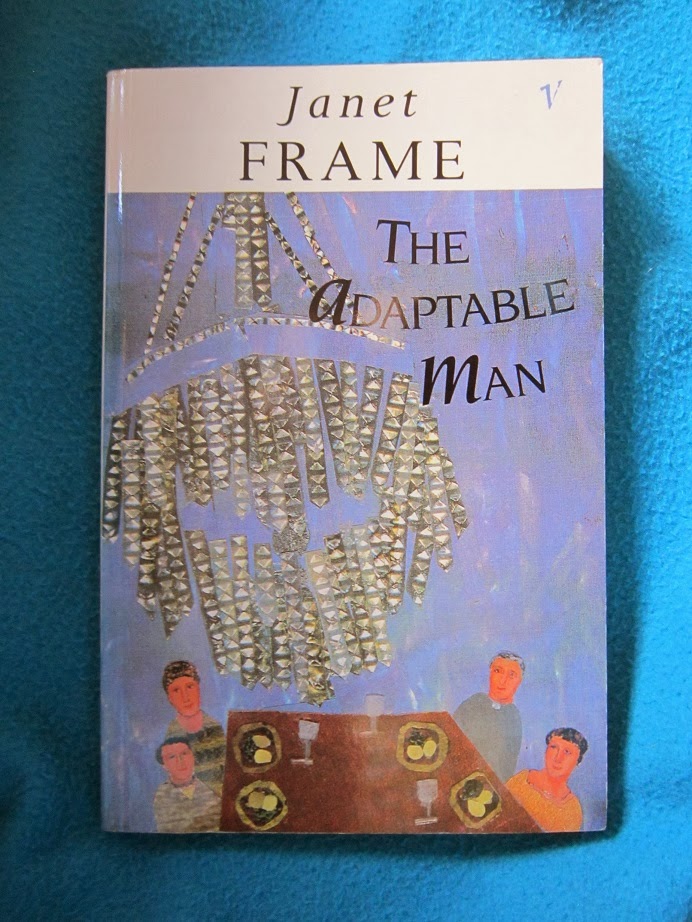 A surprise on the shelf – Stuck in a Book